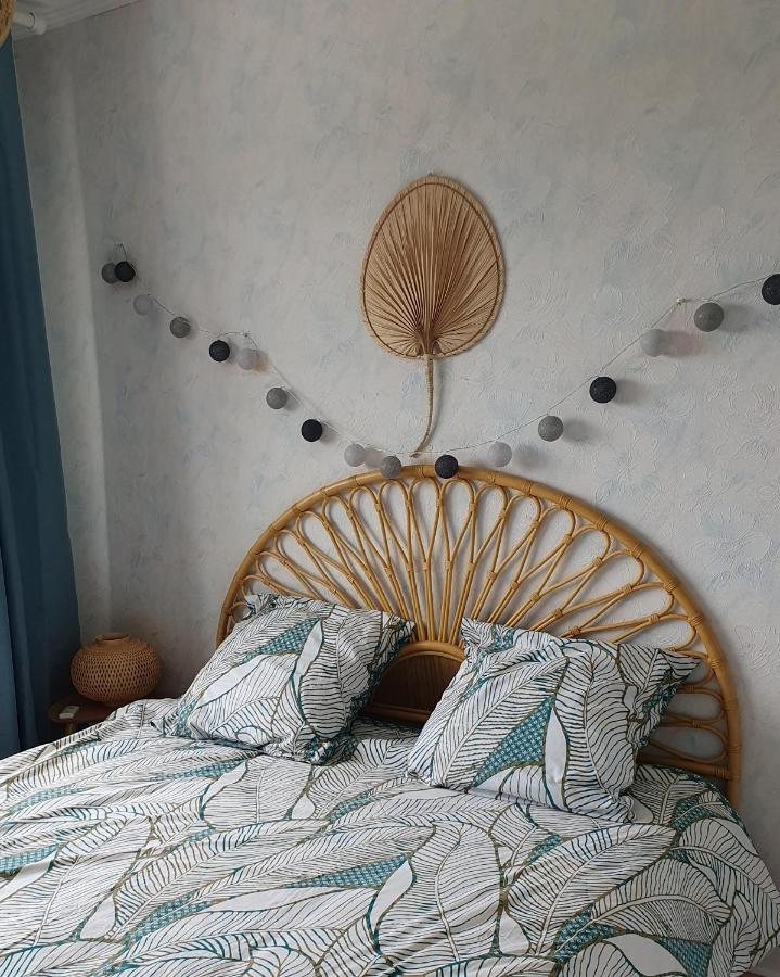 Maison Dans Le Bourg Les Pieux Extérieur photo